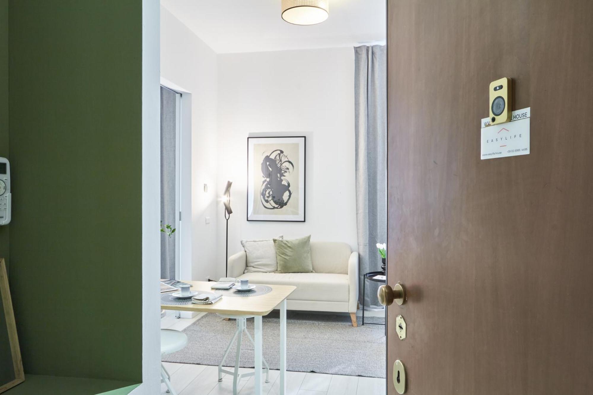 Elegante Appartamento Minimal Dai Tocchi Botanici Milano Exterior foto