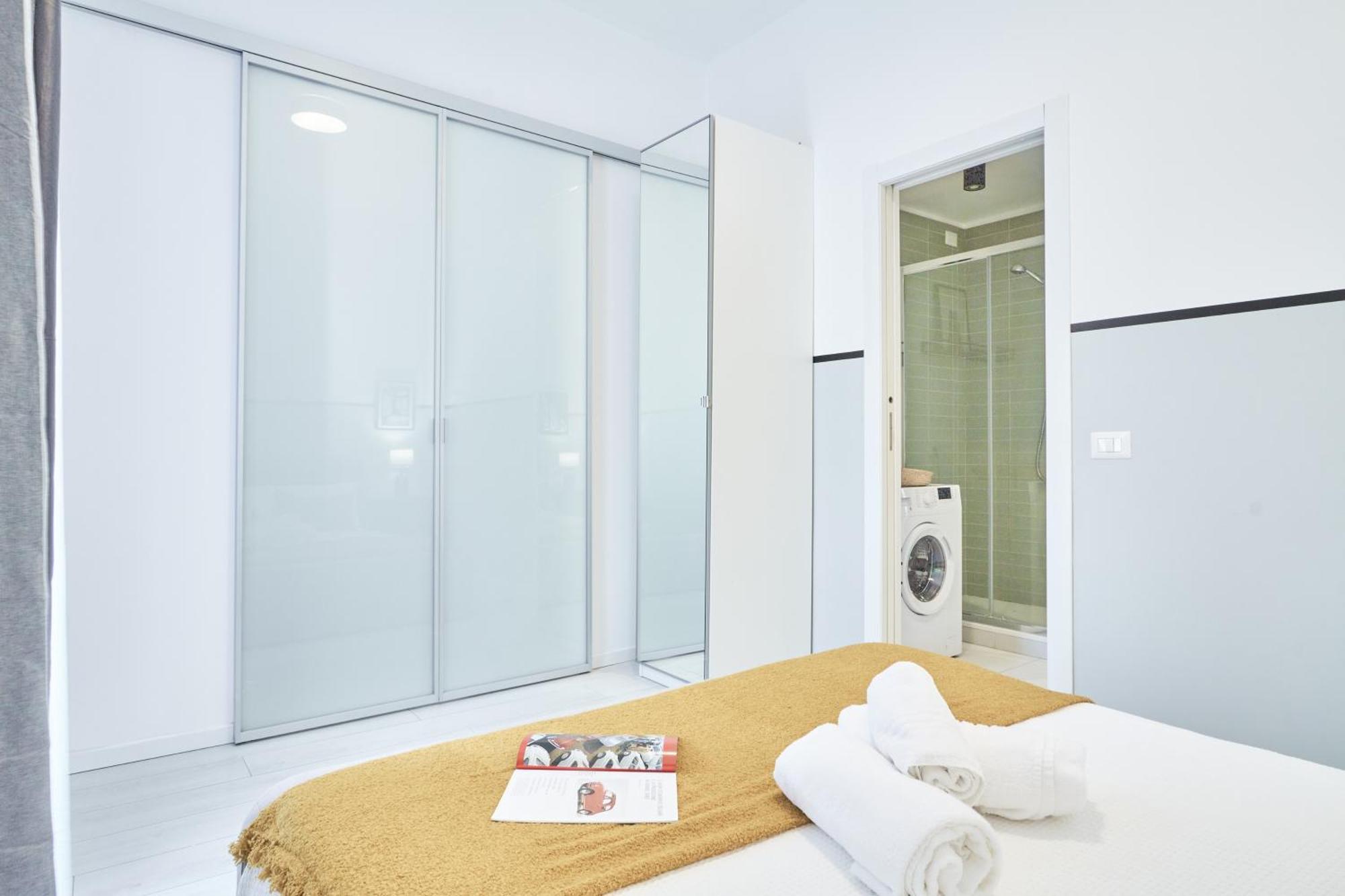 Elegante Appartamento Minimal Dai Tocchi Botanici Milano Exterior foto